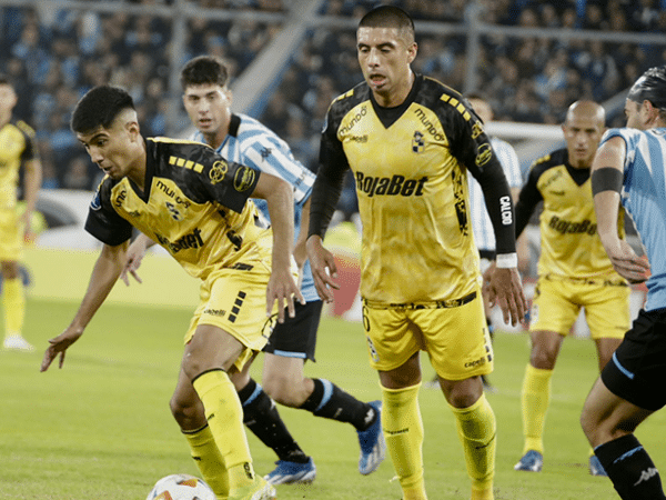 Coquimbo Unido sucumbe ante Racing y se despide de la Copa Sudamericana